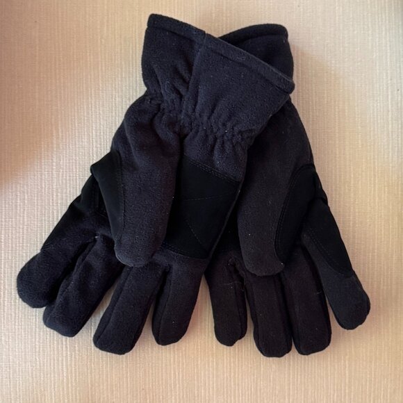 Winter Essentials Unisex Gray Heat Locks in Heat Gloves New - Picture 3 of 3